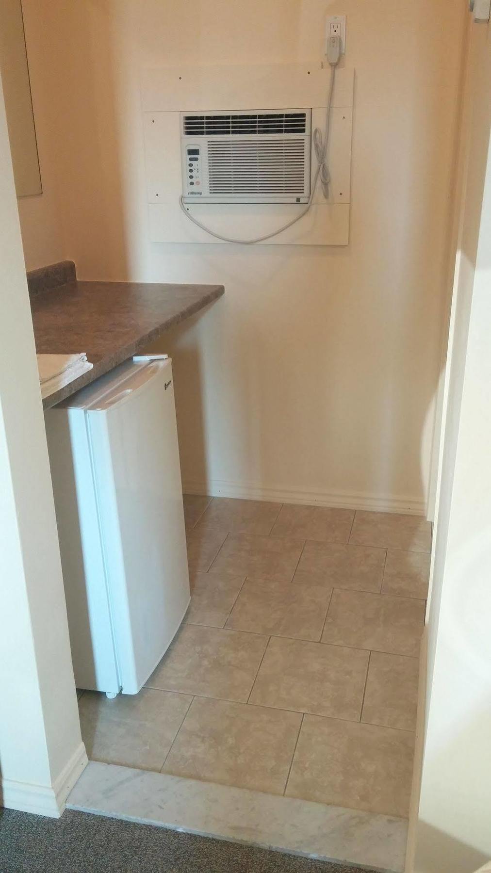 Travellers Choice Motel Windsor Extérieur photo